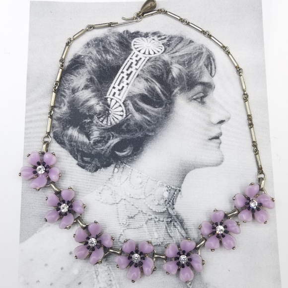 Vintage Jewelry - Vintage lavender floral lucite rhinestone necklace